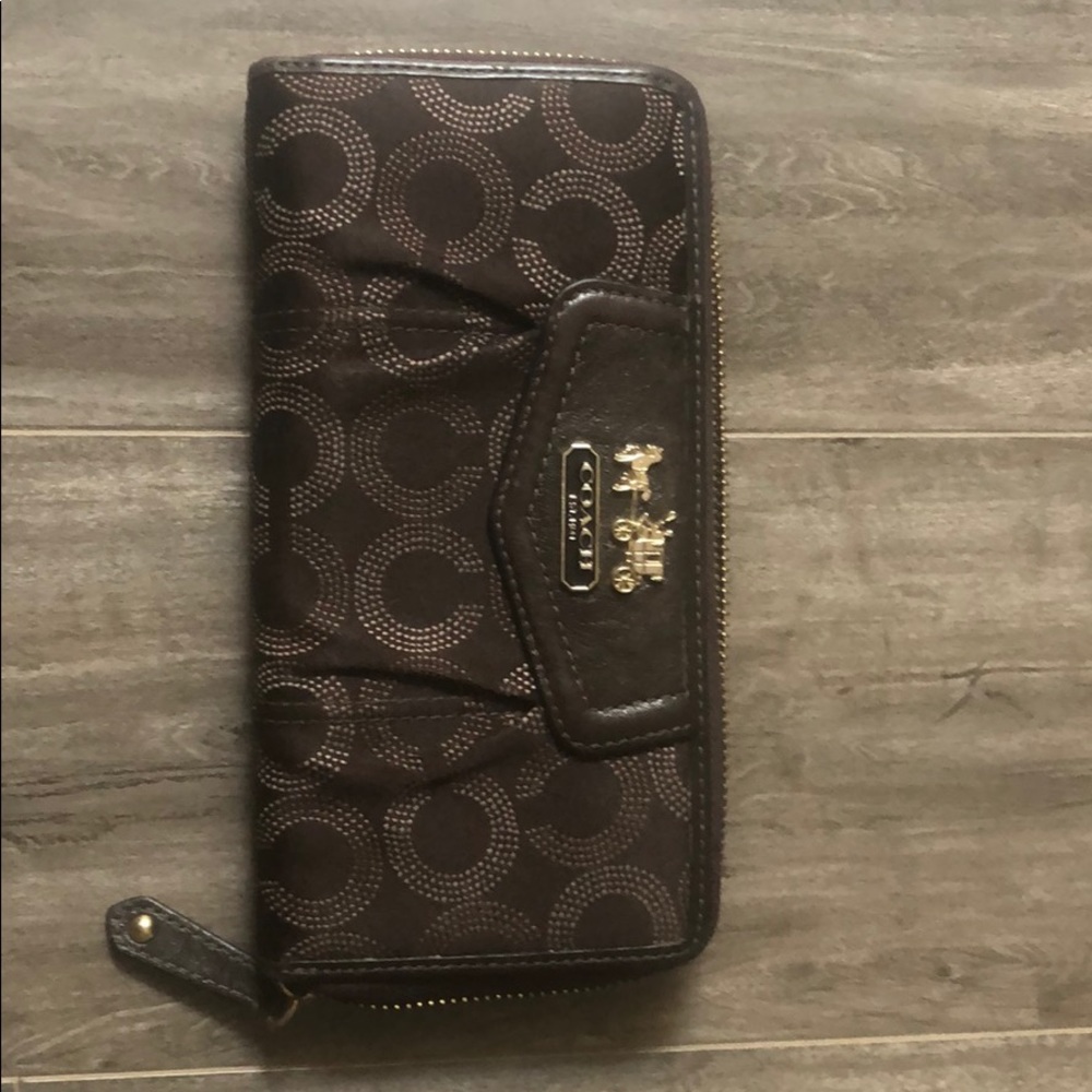 Authentic Coach wallet